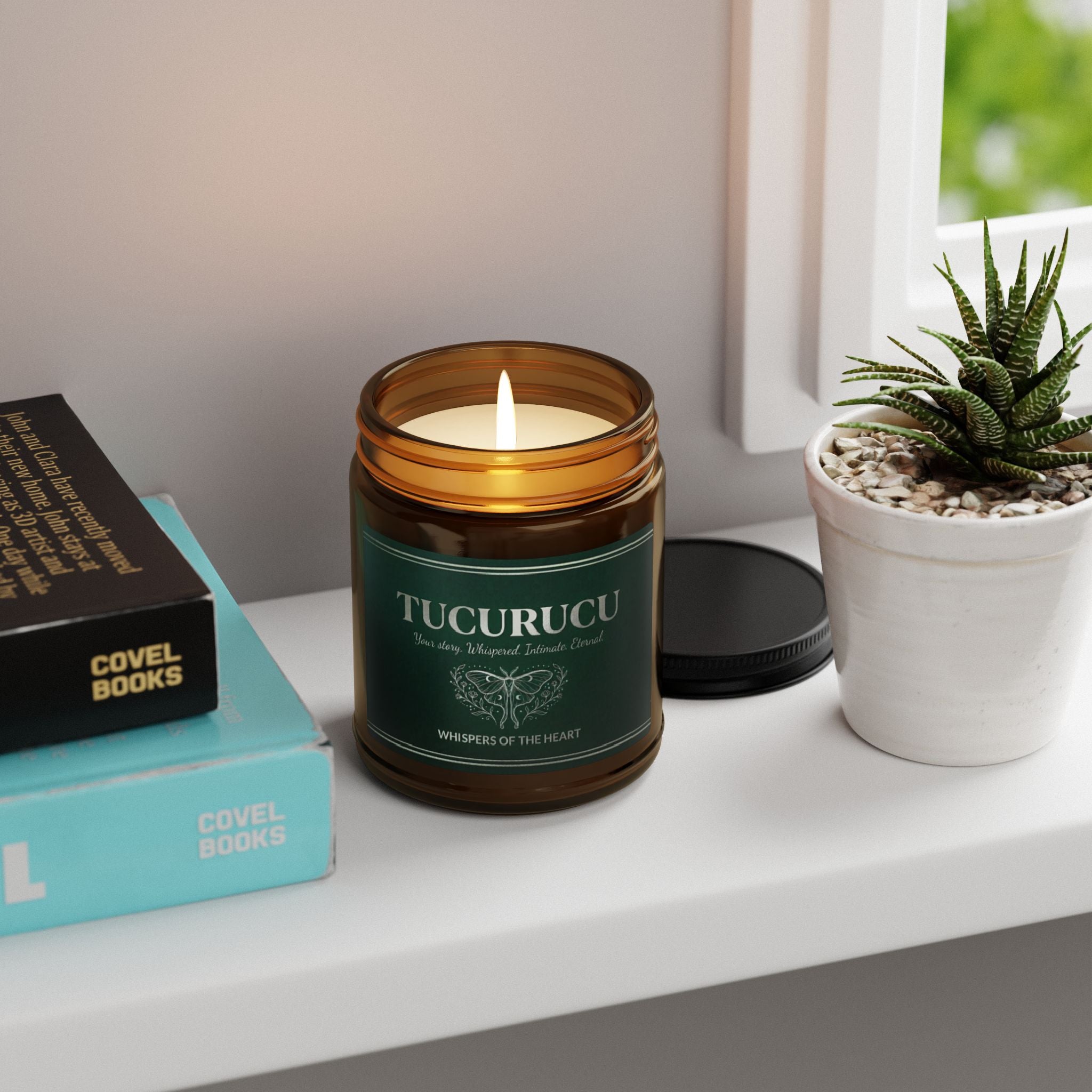 Tucurucu Scented Soy Candle — Sea Salt and Orchid